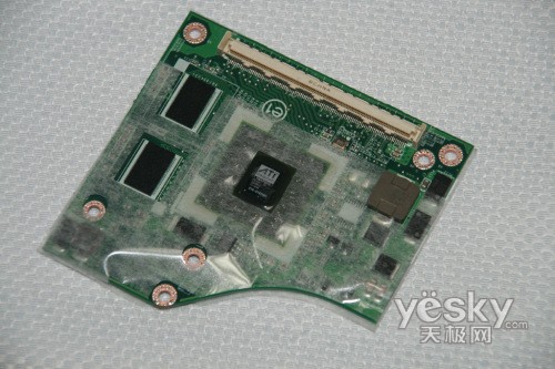 东芝M332搭载的ATI HD3470独立显卡模块