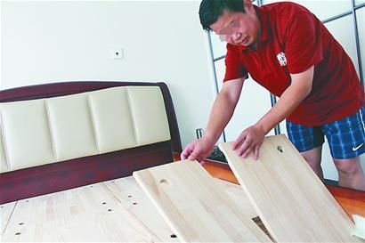 一统木床床板一月内折断或因设计缺陷
